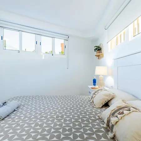 Апартаменты 2b. Cozy Flores Big Terrace With Pool *