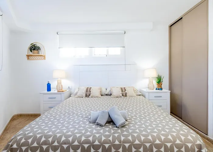 2b. Cozy Flores Big Terrace With Pool Appartement *